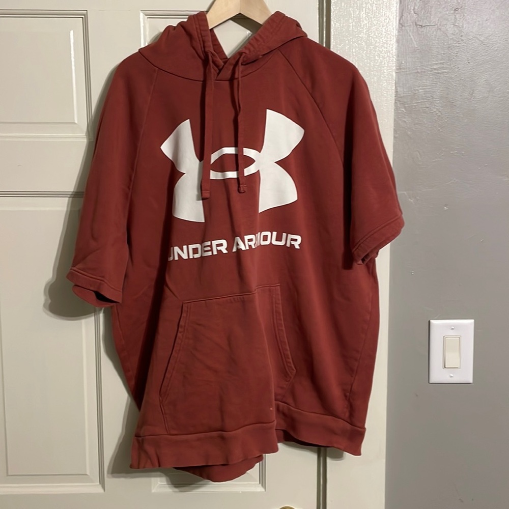 2XL burnt orange Under Armour short sleeve hoodie